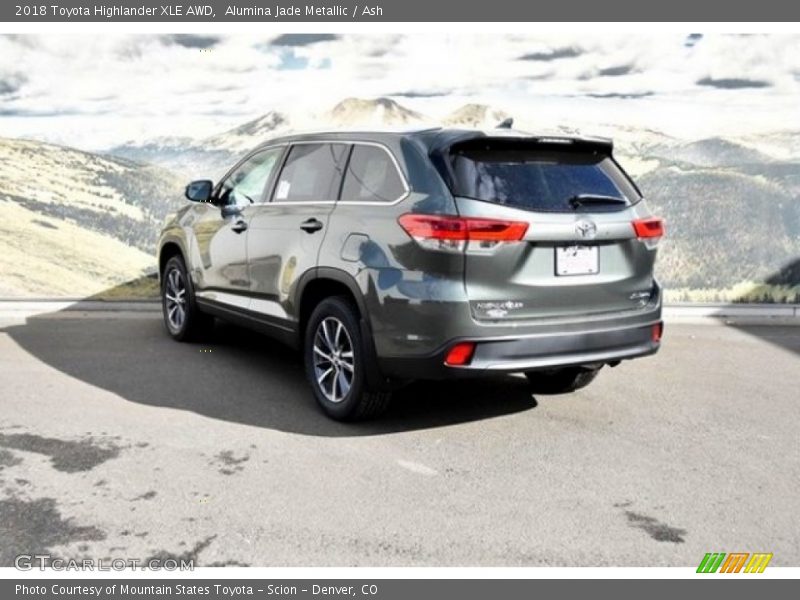 Alumina Jade Metallic / Ash 2018 Toyota Highlander XLE AWD