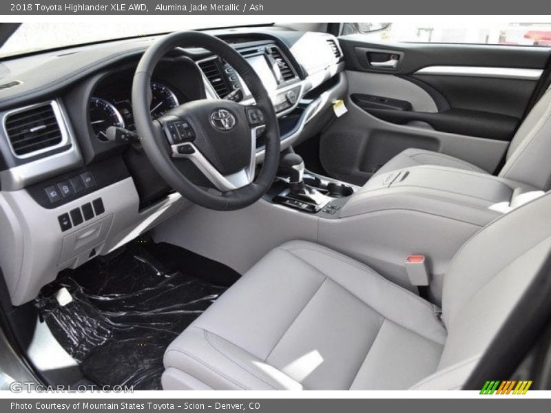 Alumina Jade Metallic / Ash 2018 Toyota Highlander XLE AWD