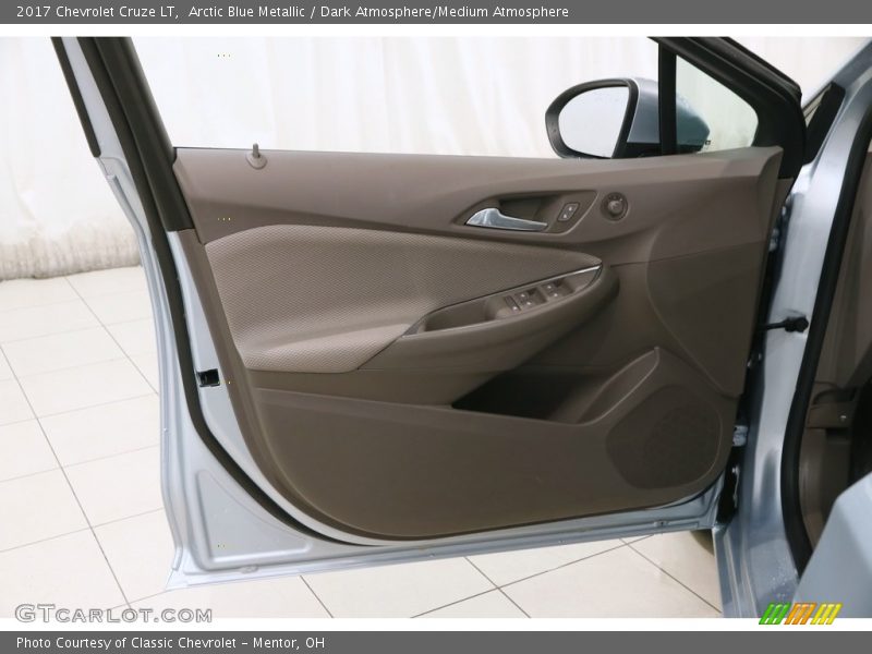 Arctic Blue Metallic / Dark Atmosphere/Medium Atmosphere 2017 Chevrolet Cruze LT
