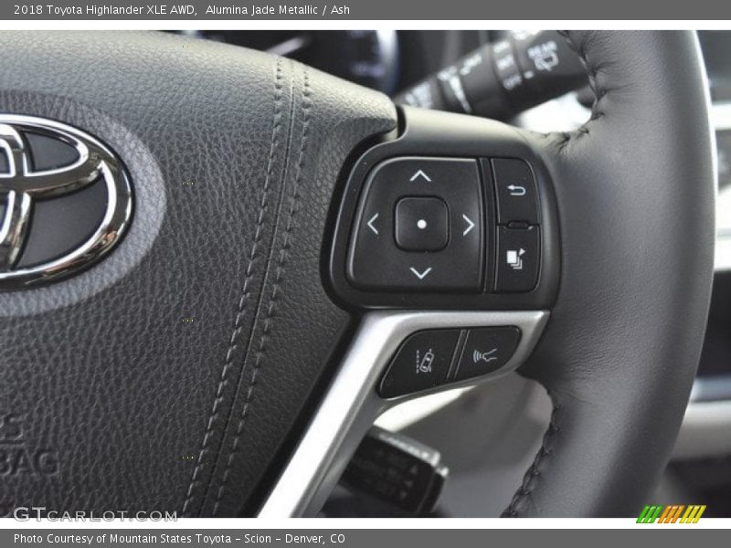 Alumina Jade Metallic / Ash 2018 Toyota Highlander XLE AWD