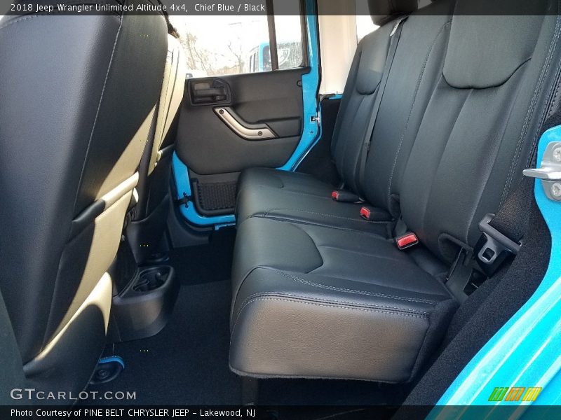 Chief Blue / Black 2018 Jeep Wrangler Unlimited Altitude 4x4