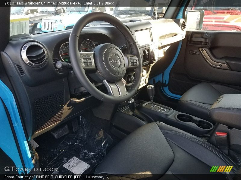 Chief Blue / Black 2018 Jeep Wrangler Unlimited Altitude 4x4
