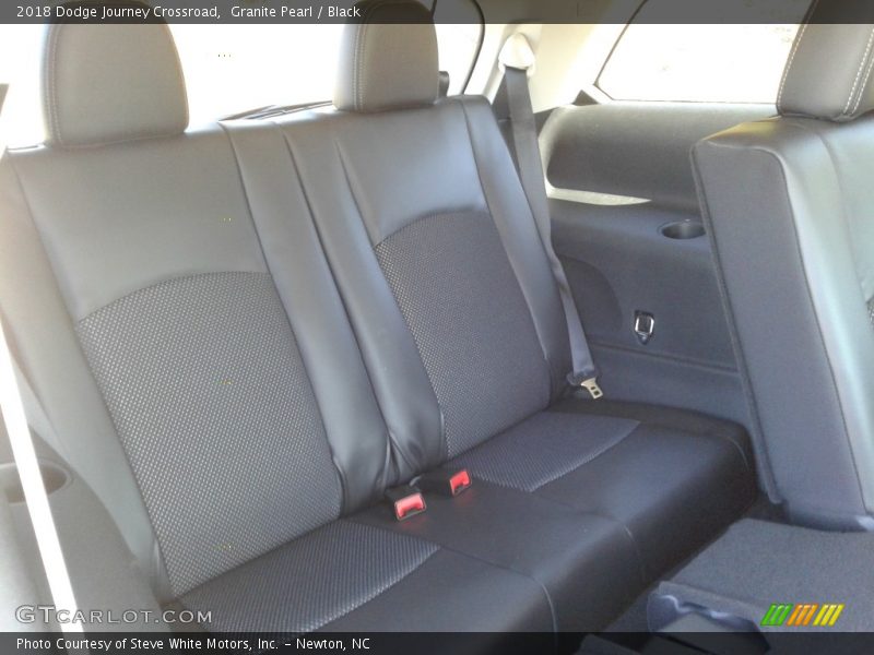 Granite Pearl / Black 2018 Dodge Journey Crossroad