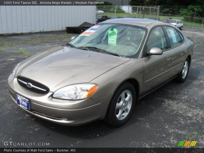 Arizona Beige Metallic / Medium Parchment 2003 Ford Taurus SES