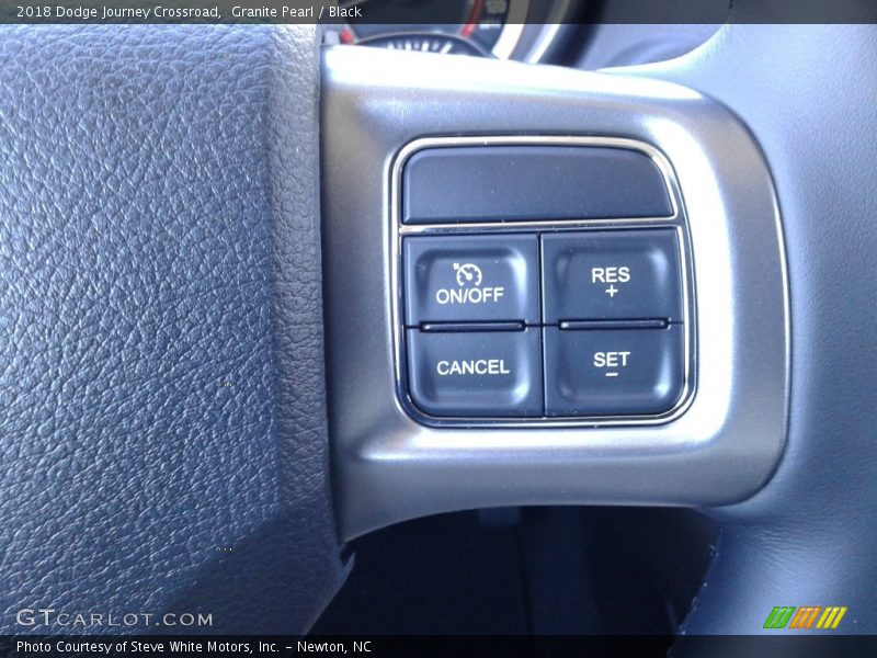 Granite Pearl / Black 2018 Dodge Journey Crossroad