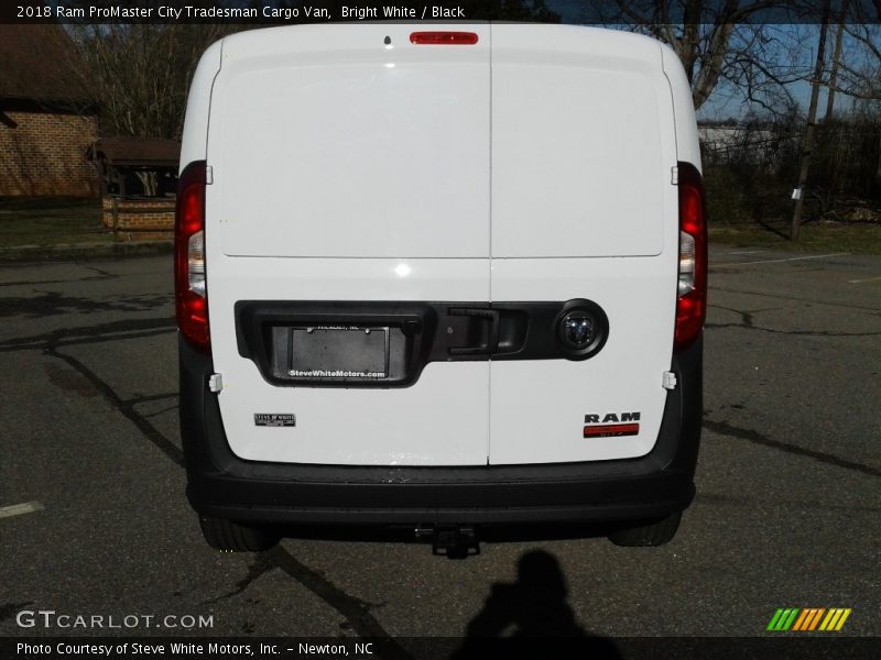 Bright White / Black 2018 Ram ProMaster City Tradesman Cargo Van