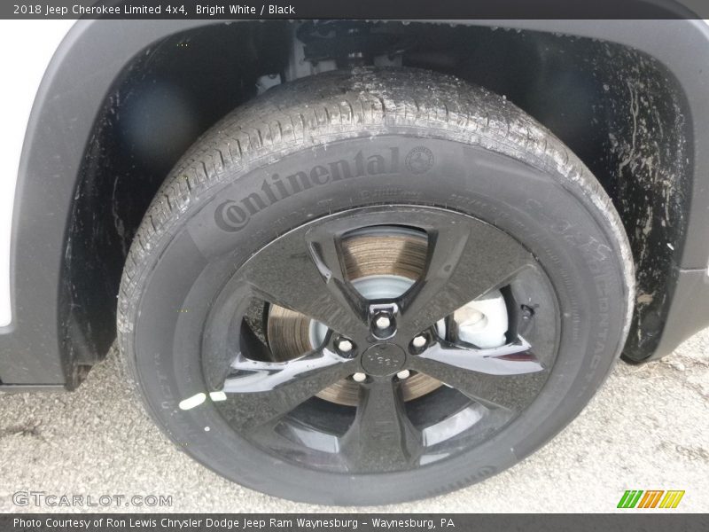 Bright White / Black 2018 Jeep Cherokee Limited 4x4