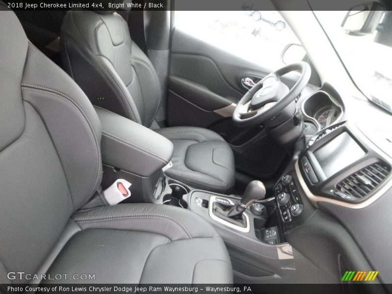 Bright White / Black 2018 Jeep Cherokee Limited 4x4