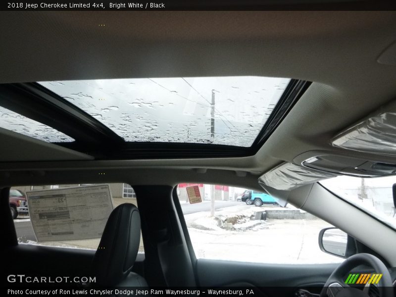 Bright White / Black 2018 Jeep Cherokee Limited 4x4