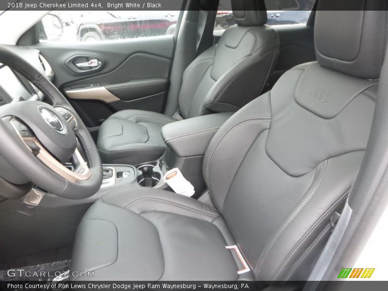 Bright White / Black 2018 Jeep Cherokee Limited 4x4