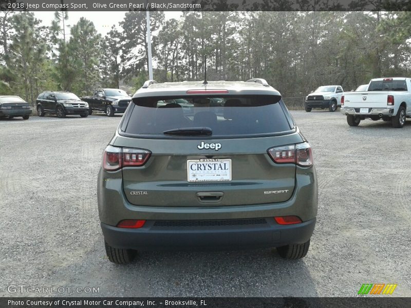 Olive Green Pearl / Black/Sandstorm 2018 Jeep Compass Sport