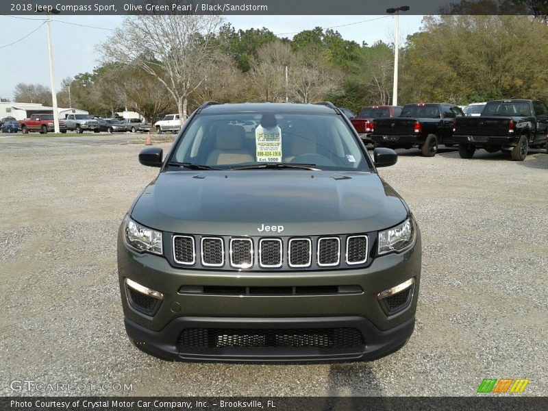 Olive Green Pearl / Black/Sandstorm 2018 Jeep Compass Sport