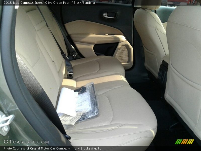 Olive Green Pearl / Black/Sandstorm 2018 Jeep Compass Sport
