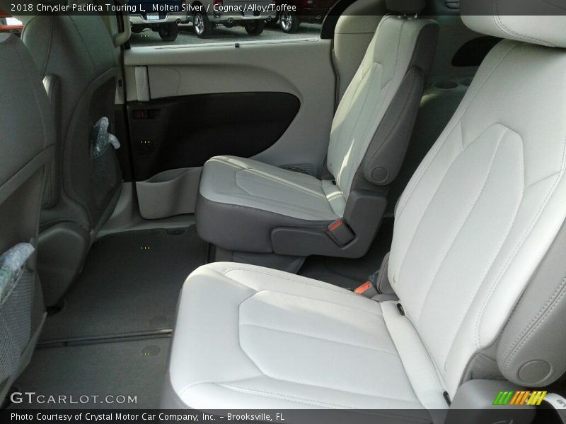 Molten Silver / Cognac/Alloy/Toffee 2018 Chrysler Pacifica Touring L