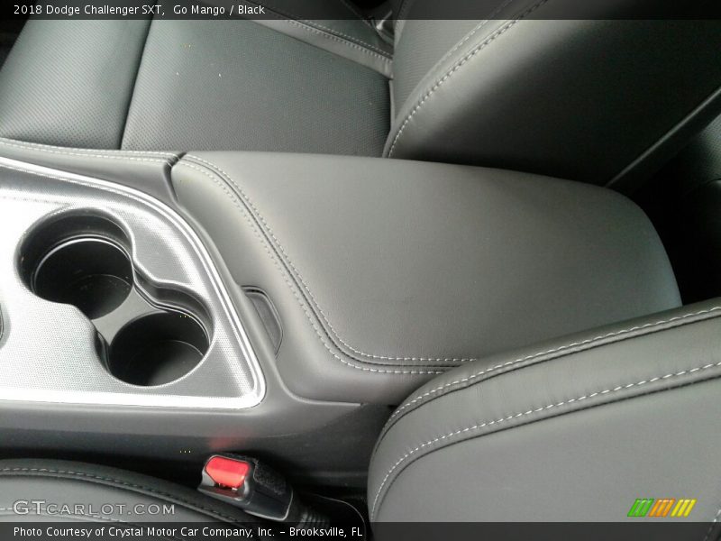 Go Mango / Black 2018 Dodge Challenger SXT