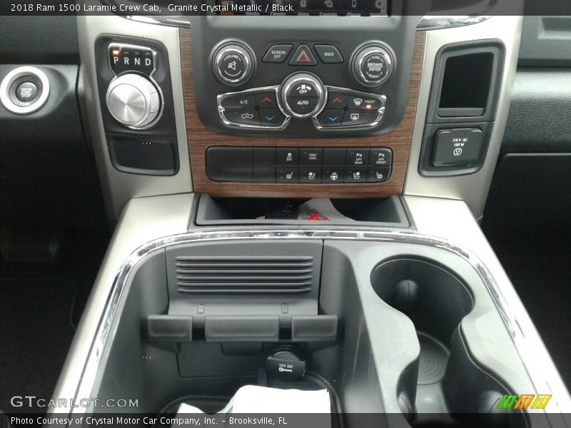 Granite Crystal Metallic / Black 2018 Ram 1500 Laramie Crew Cab