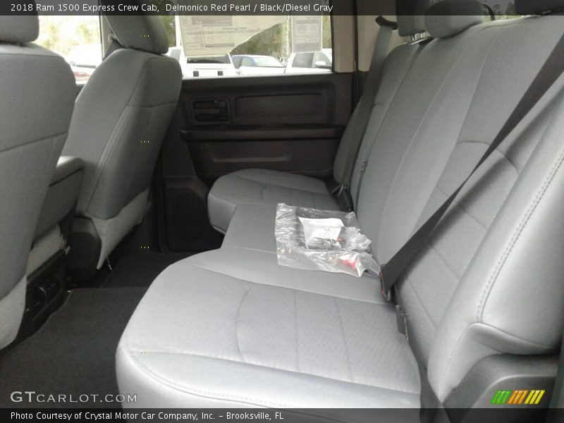 Delmonico Red Pearl / Black/Diesel Gray 2018 Ram 1500 Express Crew Cab