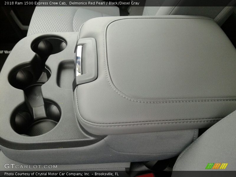 Delmonico Red Pearl / Black/Diesel Gray 2018 Ram 1500 Express Crew Cab