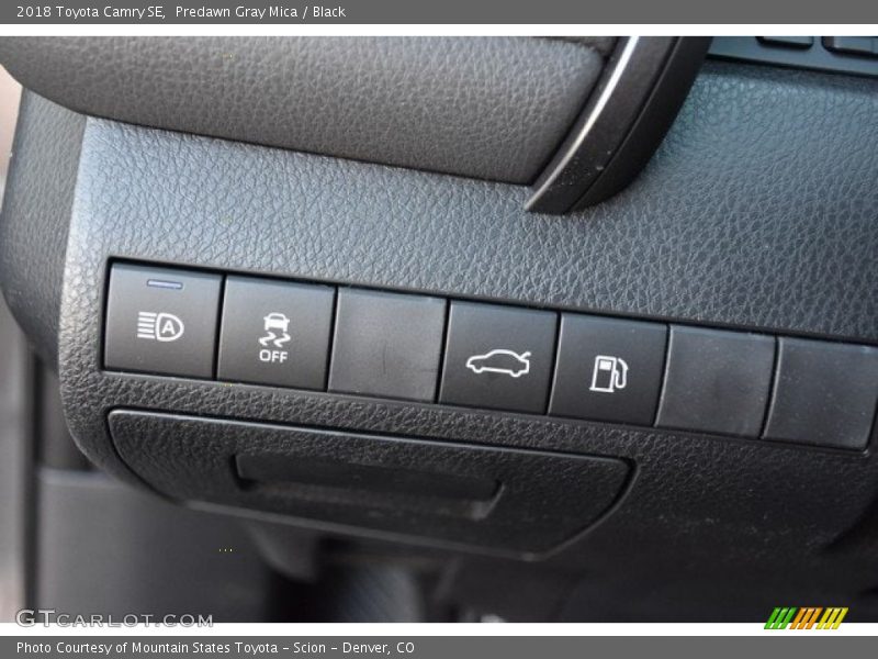 Predawn Gray Mica / Black 2018 Toyota Camry SE