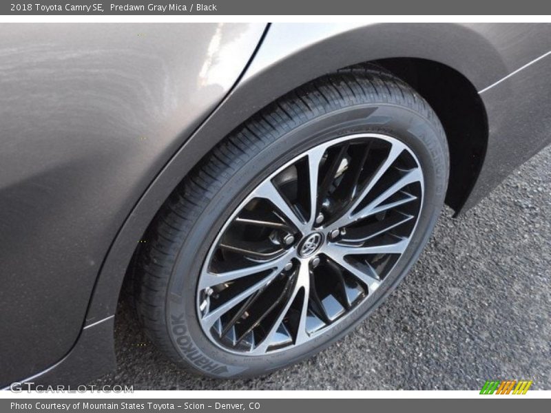 Predawn Gray Mica / Black 2018 Toyota Camry SE