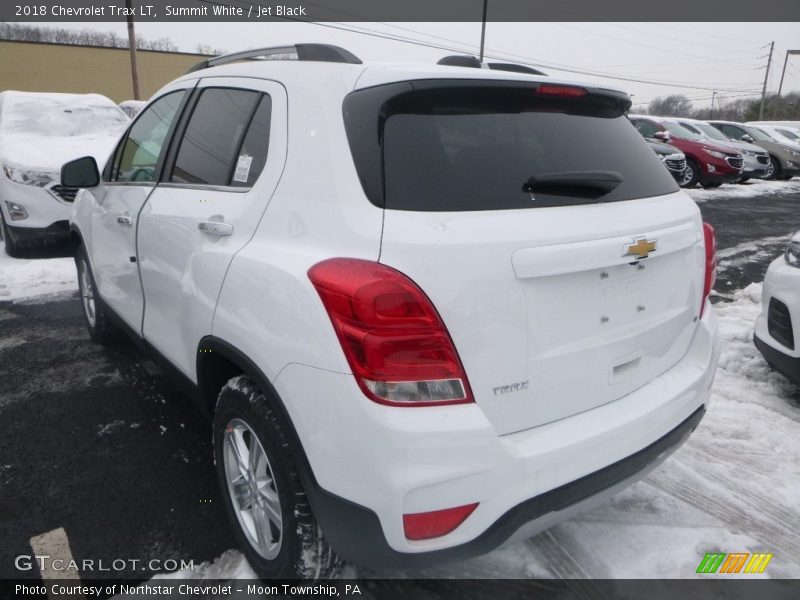 Summit White / Jet Black 2018 Chevrolet Trax LT