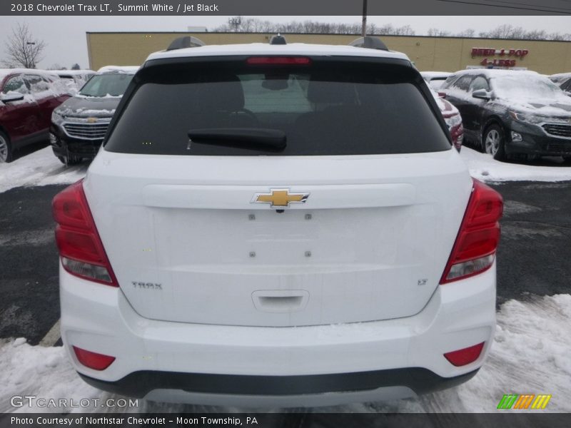 Summit White / Jet Black 2018 Chevrolet Trax LT