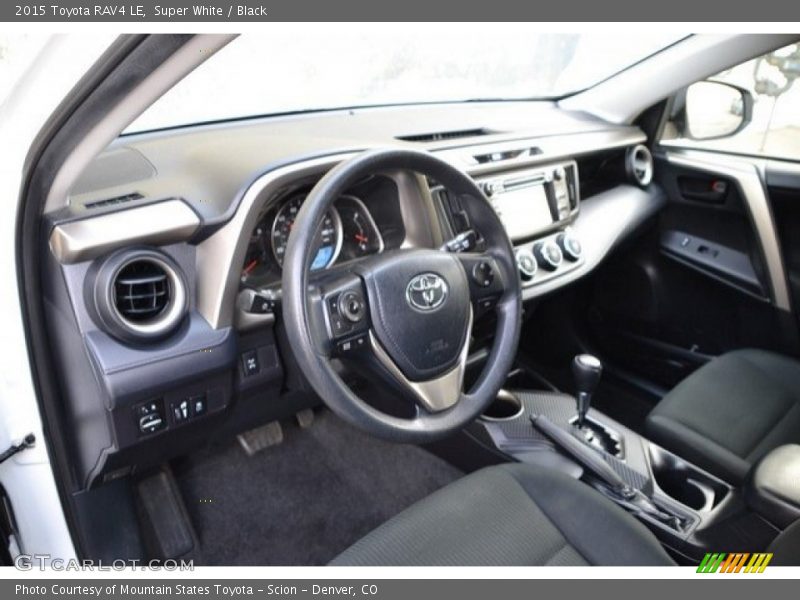 Super White / Black 2015 Toyota RAV4 LE