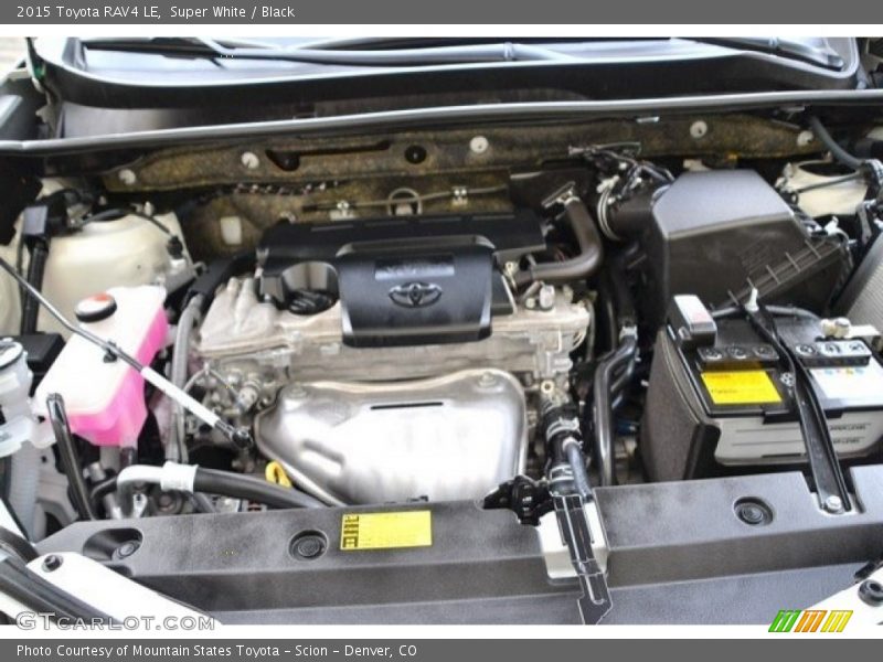 Super White / Black 2015 Toyota RAV4 LE
