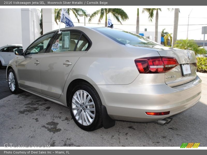 Moonrock Silver Metallic / Cornsilk Beige 2016 Volkswagen Jetta SEL