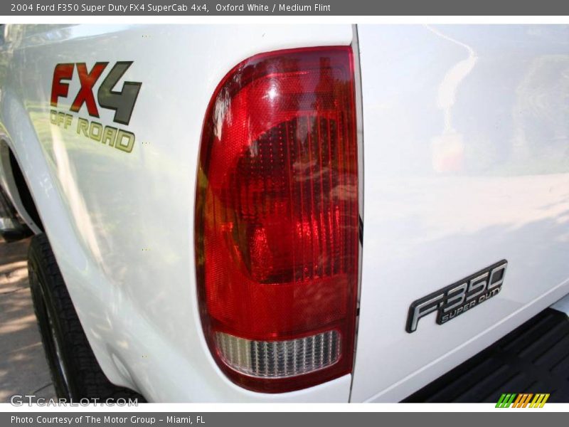 Oxford White / Medium Flint 2004 Ford F350 Super Duty FX4 SuperCab 4x4
