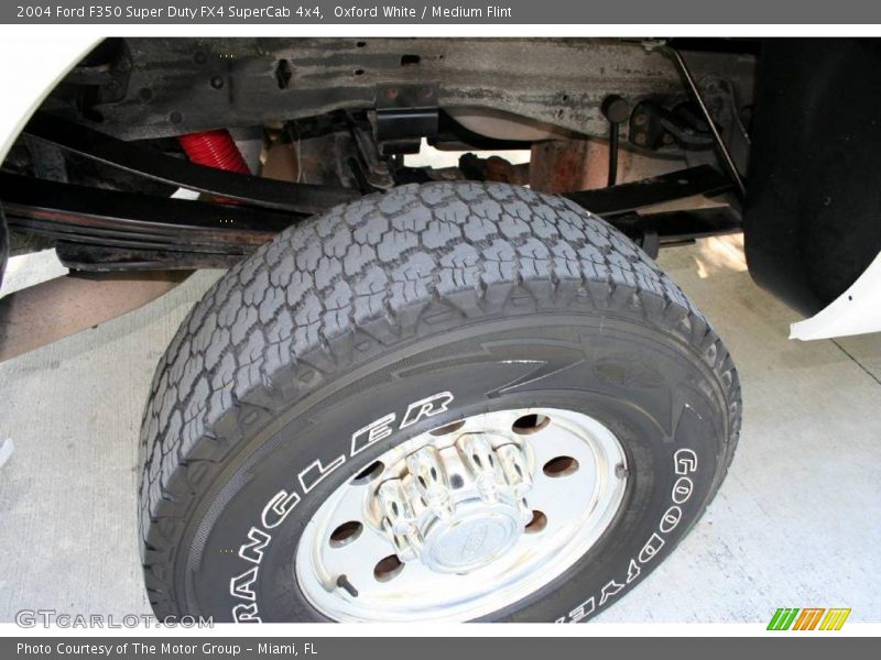 Oxford White / Medium Flint 2004 Ford F350 Super Duty FX4 SuperCab 4x4
