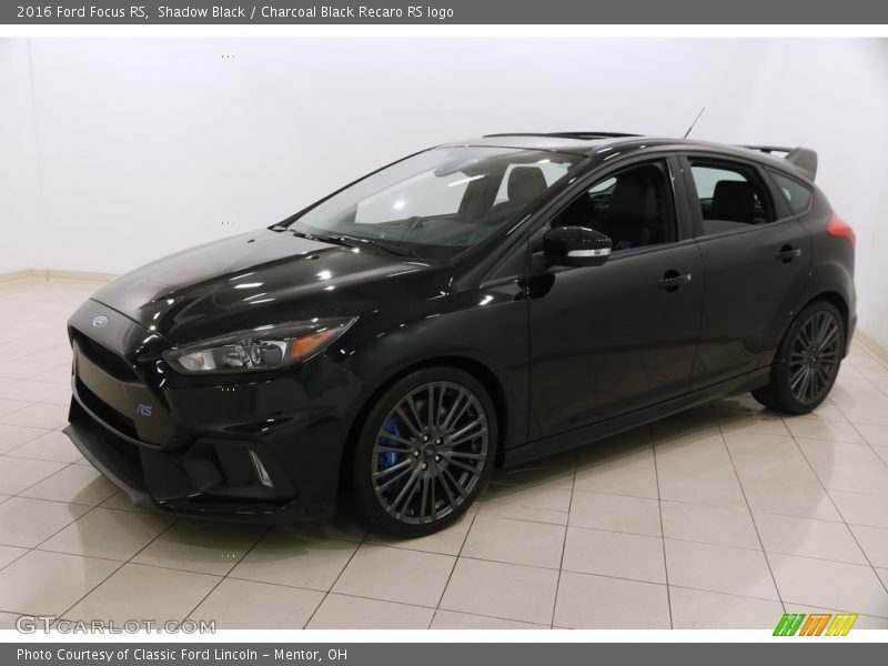 Shadow Black / Charcoal Black Recaro RS logo 2016 Ford Focus RS