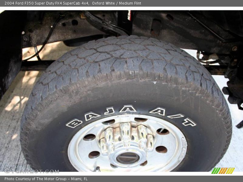 Oxford White / Medium Flint 2004 Ford F350 Super Duty FX4 SuperCab 4x4