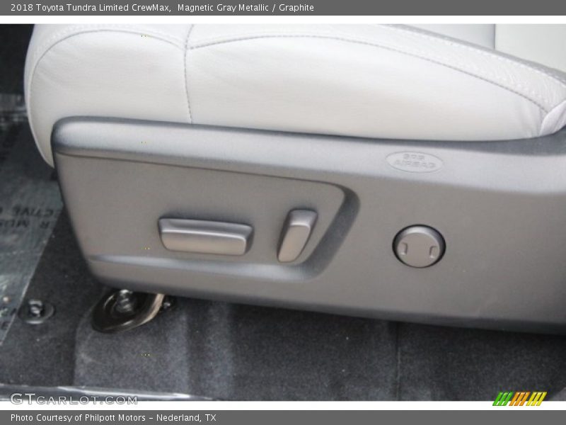 Magnetic Gray Metallic / Graphite 2018 Toyota Tundra Limited CrewMax