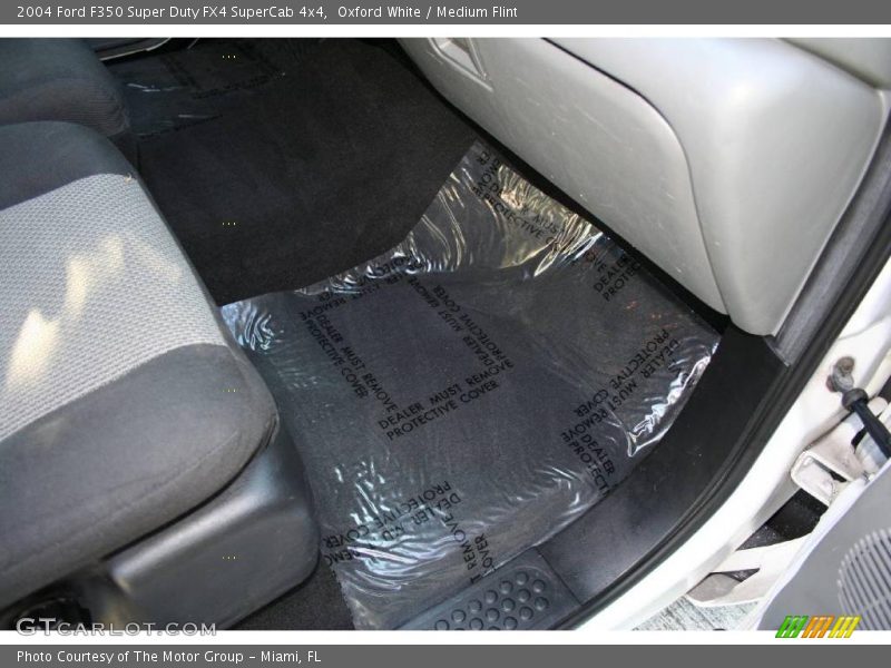 Oxford White / Medium Flint 2004 Ford F350 Super Duty FX4 SuperCab 4x4