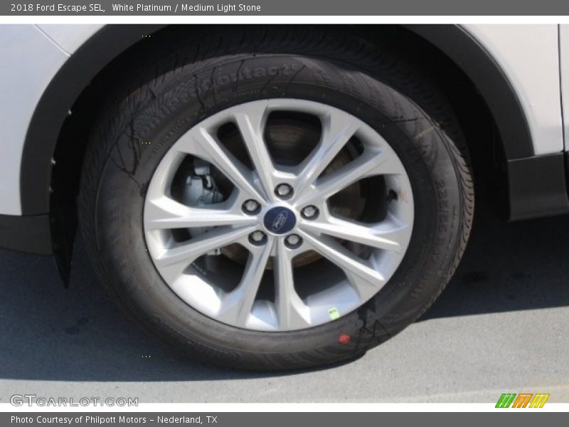 White Platinum / Medium Light Stone 2018 Ford Escape SEL