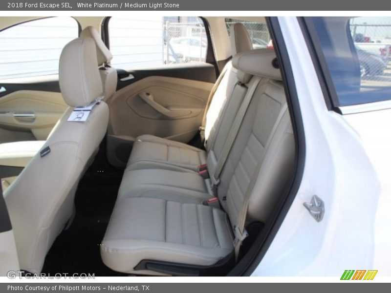White Platinum / Medium Light Stone 2018 Ford Escape SEL
