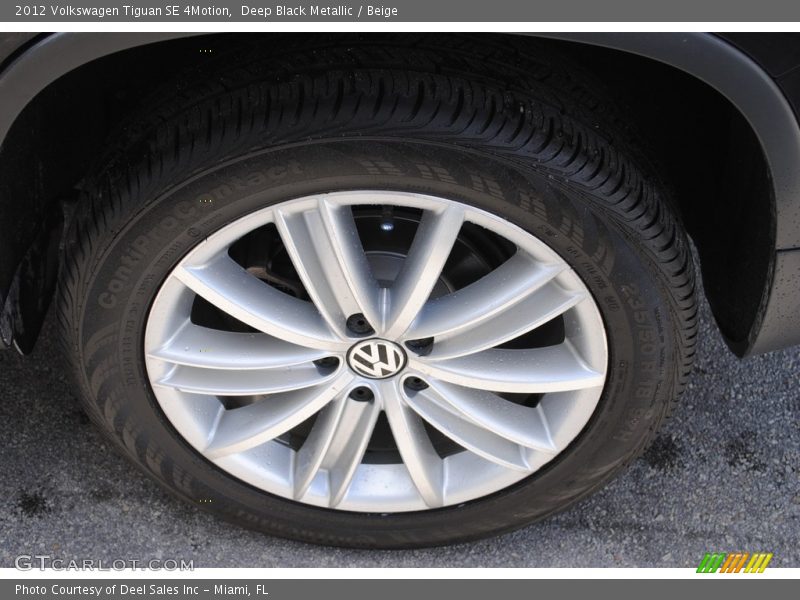 Deep Black Metallic / Beige 2012 Volkswagen Tiguan SE 4Motion