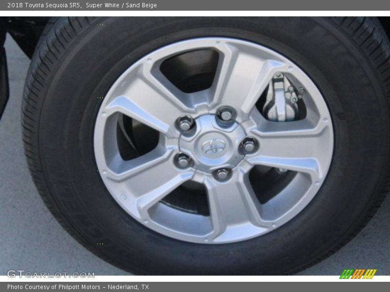 Super White / Sand Beige 2018 Toyota Sequoia SR5