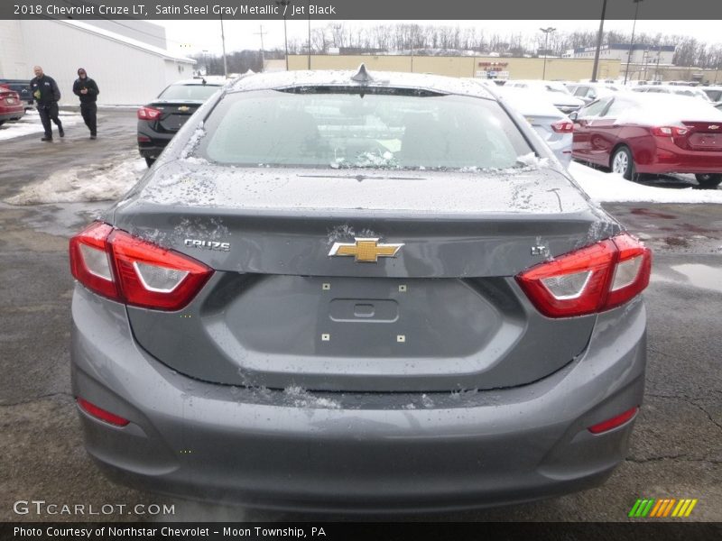 Satin Steel Gray Metallic / Jet Black 2018 Chevrolet Cruze LT
