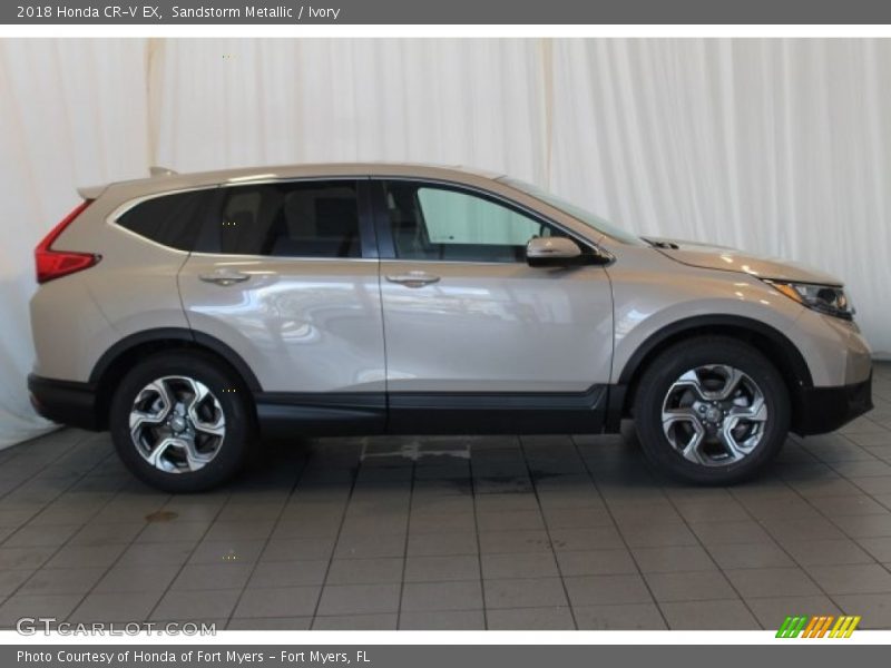 Sandstorm Metallic / Ivory 2018 Honda CR-V EX