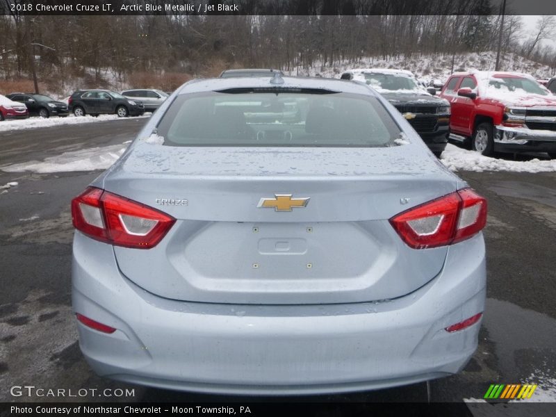 Arctic Blue Metallic / Jet Black 2018 Chevrolet Cruze LT
