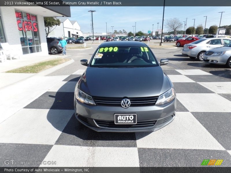 Platinum Gray Metallic / Titan Black 2013 Volkswagen Jetta SE Sedan