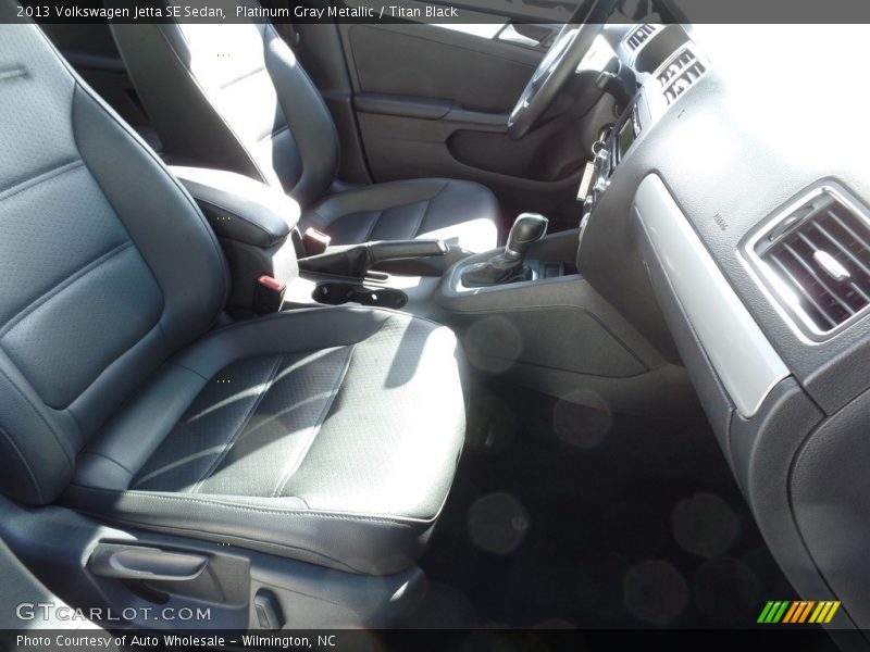 Platinum Gray Metallic / Titan Black 2013 Volkswagen Jetta SE Sedan