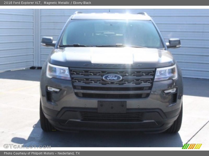 Magnetic Metallic / Ebony Black 2018 Ford Explorer XLT