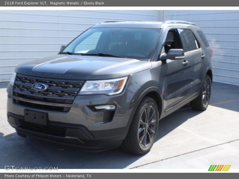 Magnetic Metallic / Ebony Black 2018 Ford Explorer XLT