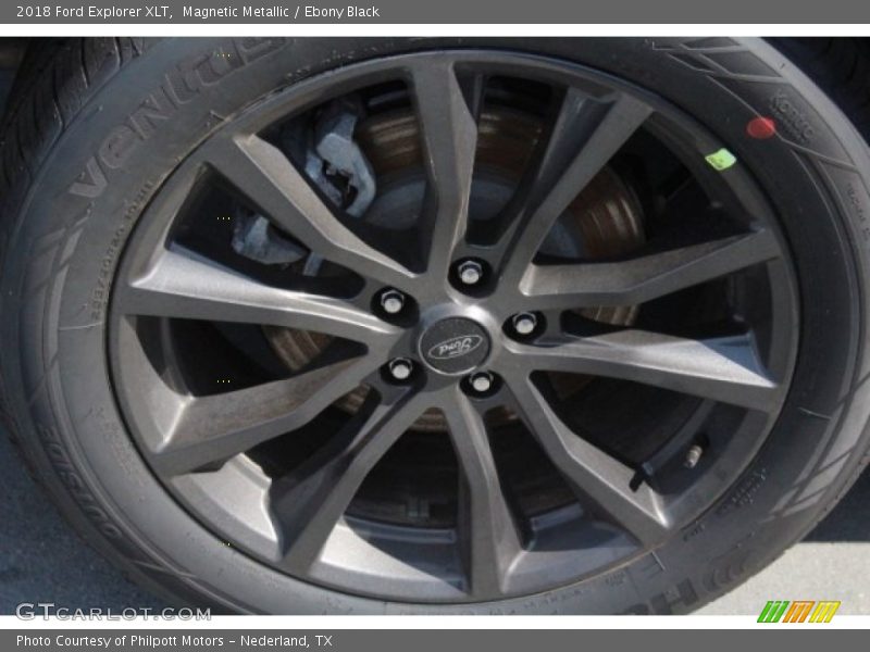 Magnetic Metallic / Ebony Black 2018 Ford Explorer XLT