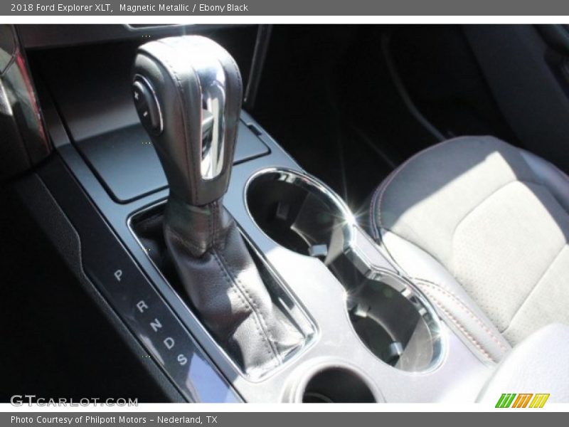 Magnetic Metallic / Ebony Black 2018 Ford Explorer XLT