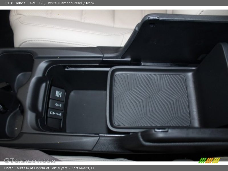 White Diamond Pearl / Ivory 2018 Honda CR-V EX-L