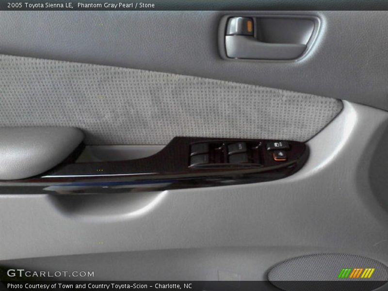 Phantom Gray Pearl / Stone 2005 Toyota Sienna LE